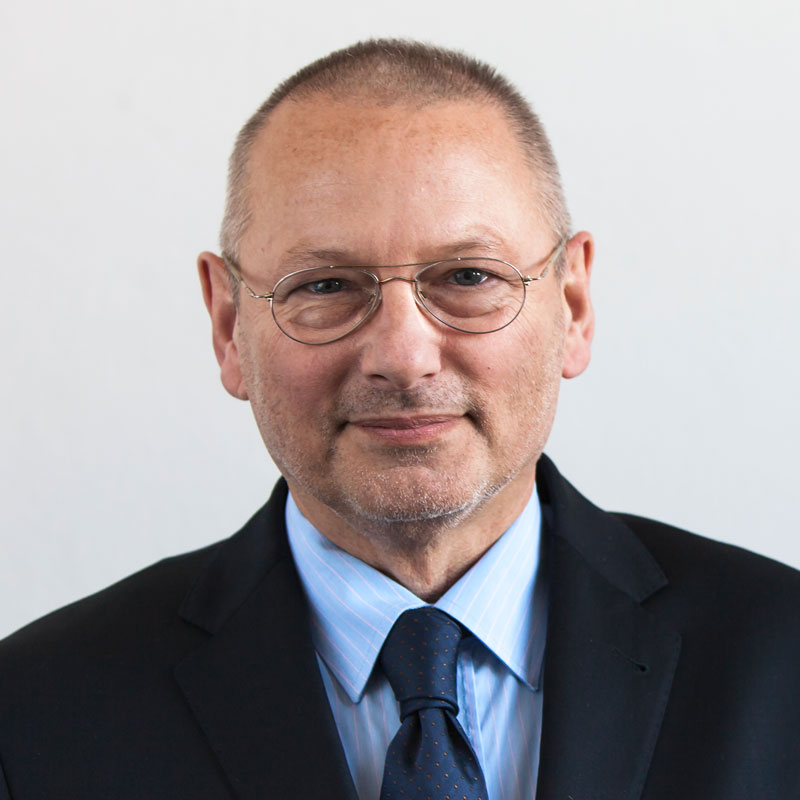 dr Marek Suchar