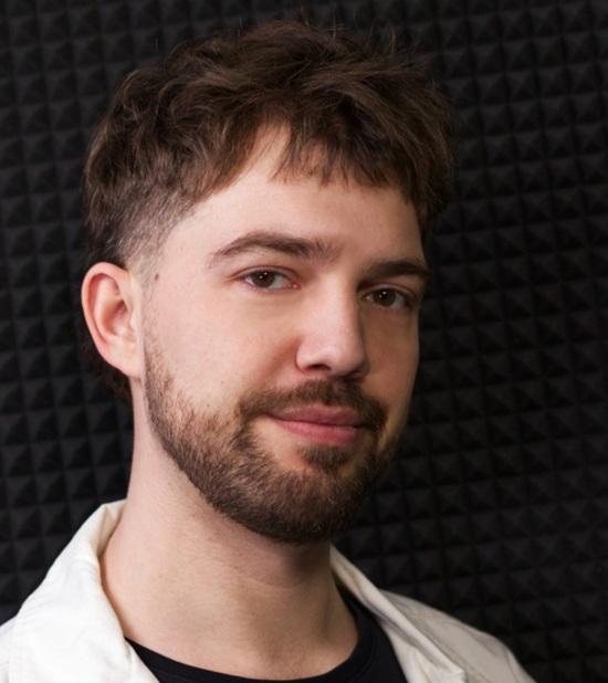 BIO Krzysztof Nowak