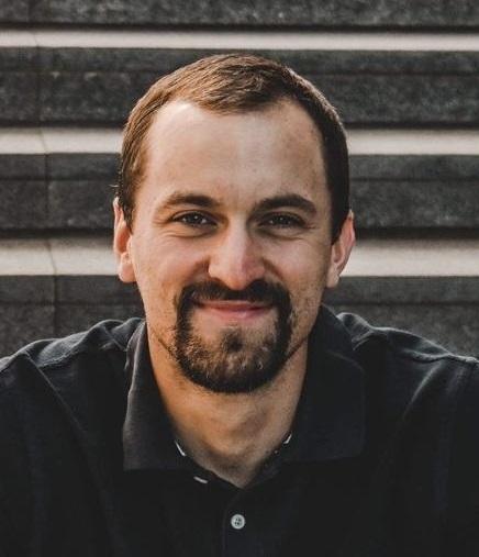 BIO Maciej Wojciechowicz