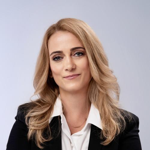 dr Agnieszka Zbrzezny