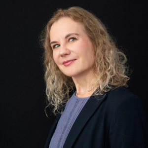 Makowska-Tłomak, Ewa