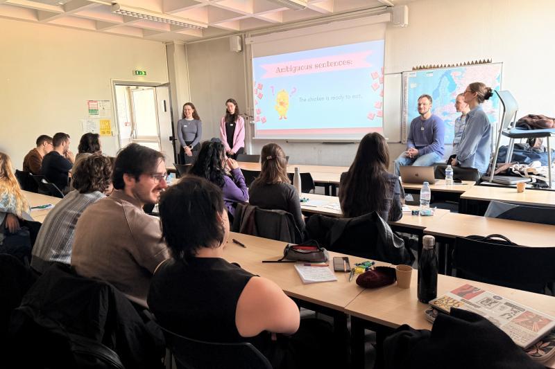Studentki z USWPS prowadzą warsztaty na University Paris 8