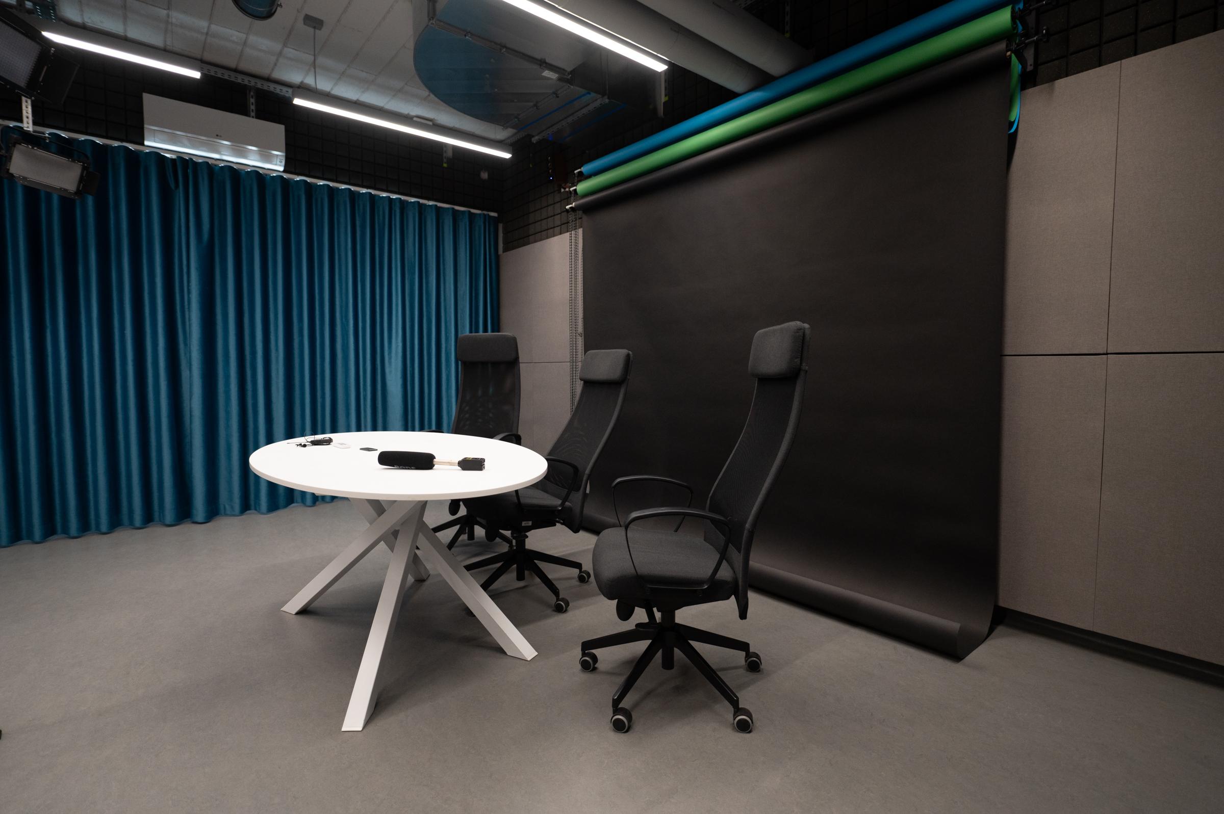 Studio nagraniowe, dziennikarstwo, USWPS w Warszawie